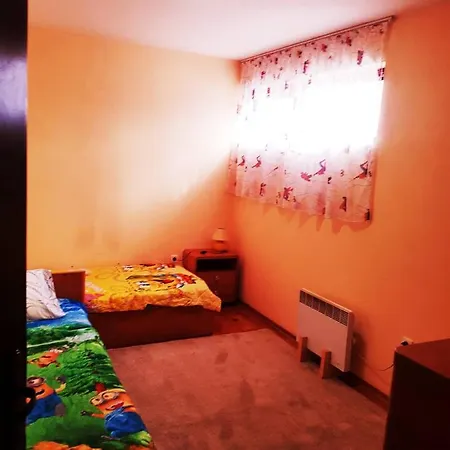 Тристаен Апартамент В Банско Apartment Bansko